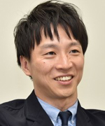 山本 健人